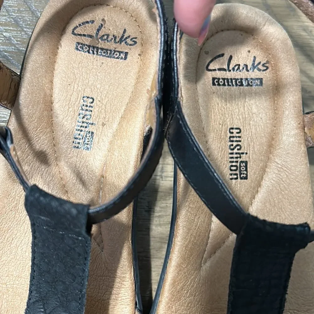 Clarks Black and Tan Sandals - Picture 3 of 12